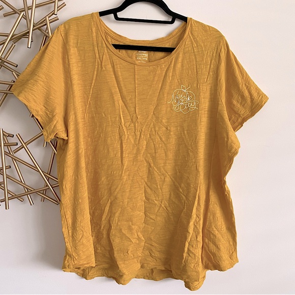 Old Navy Tops - Old Navy Everywear Gold New York City Graphic Short Sleeve Tee Shirt - Size XXL